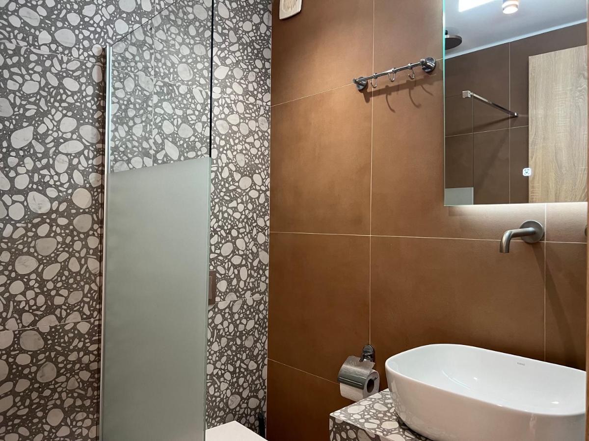 Elenasrooms Kallithea  Exterior foto